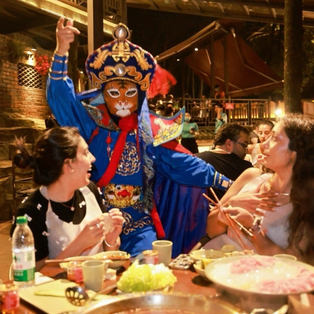 Chengdu Culture & Panda Day Tour: Panda Base, Old Streets, Gaiwan Tea & Sichuan Opera Face-Changing (Private Guide & Transport)