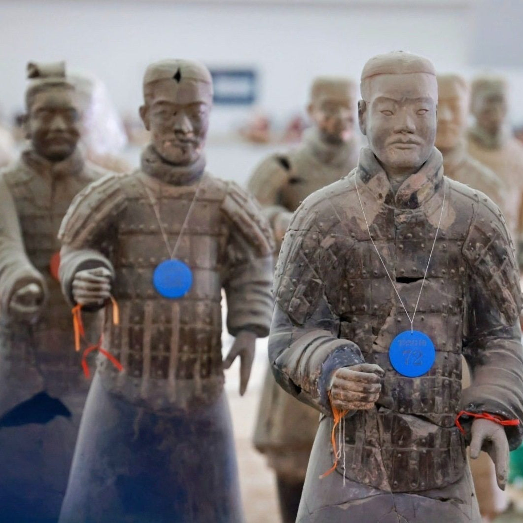 Xi’an Essential One-Day Experience: Terracotta Warriors, DIY Workshop & Huaqing Palace