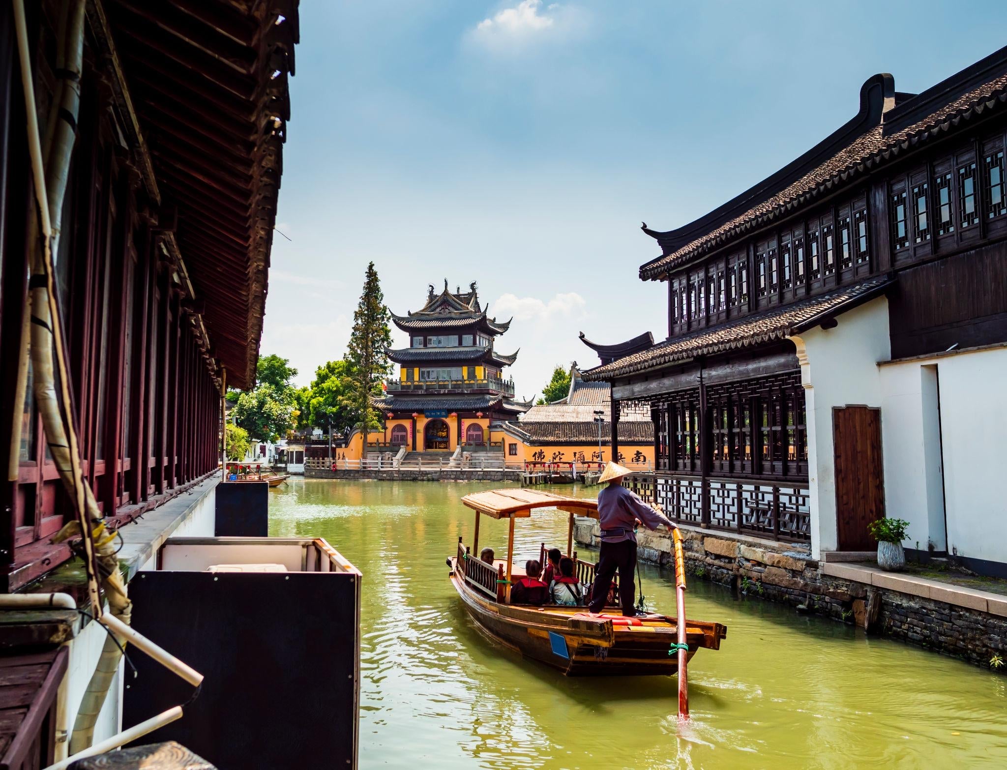 Zhujiajiao Water Town Escape from Shanghai: Canals, Ancient Bridges & Optional Boat Ride (Half-Day or Full-Day, Private Guide & Transport)