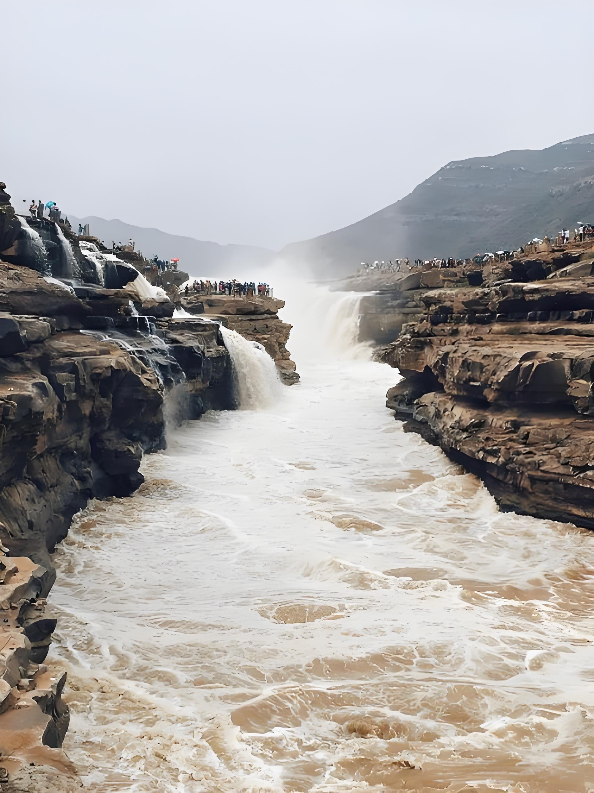Xi’an North Route Day Tour: Yellow Emperor Mausoleum & Hukou Waterfall on the Yellow River (Private Guide & Transport)